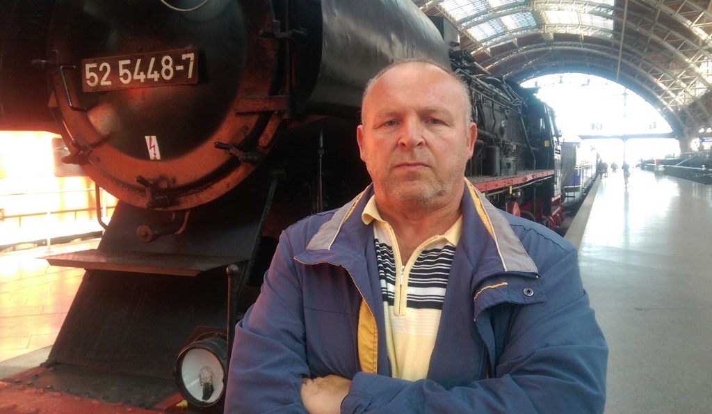 Die Banalität des Bösen! Im Gespräch mit dem Autor John Wyttmark zu seinem Werk, Lokführer der Todeszüge – Holocaust-Roman nach wahren&nbsp;Begebenheiten.